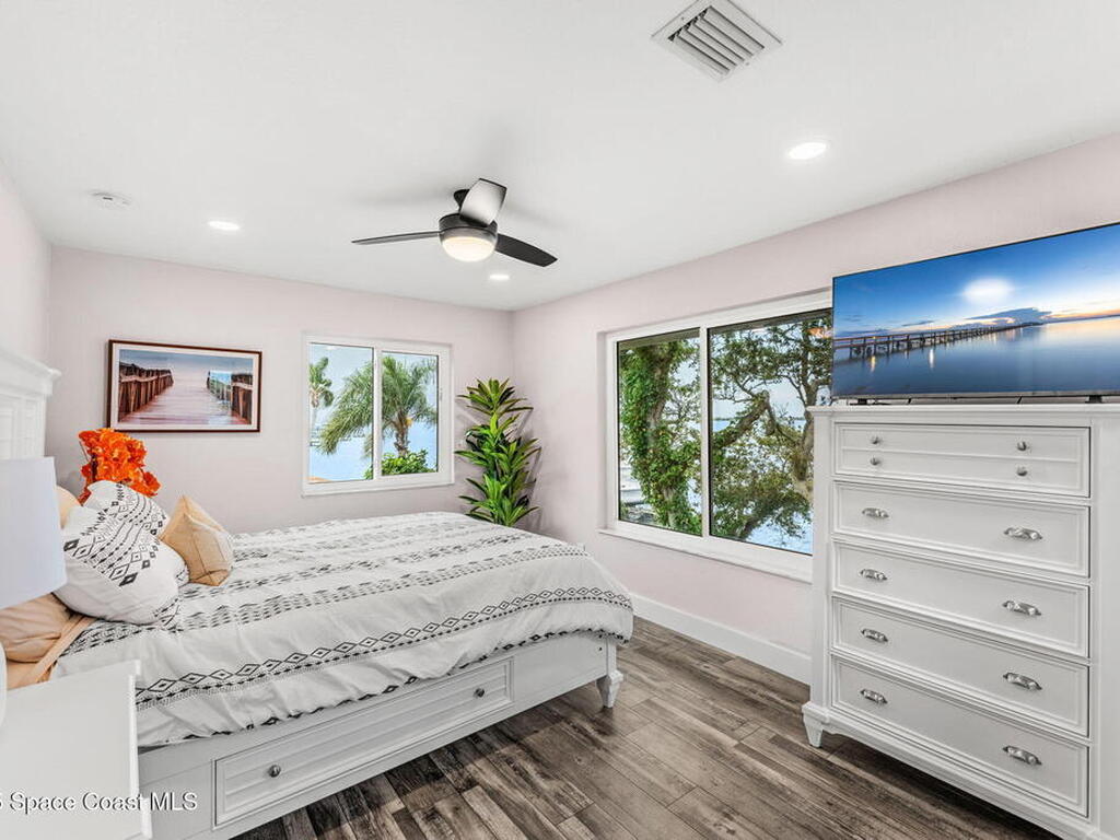 1379 Rose Court, Melbourne, FL 32935