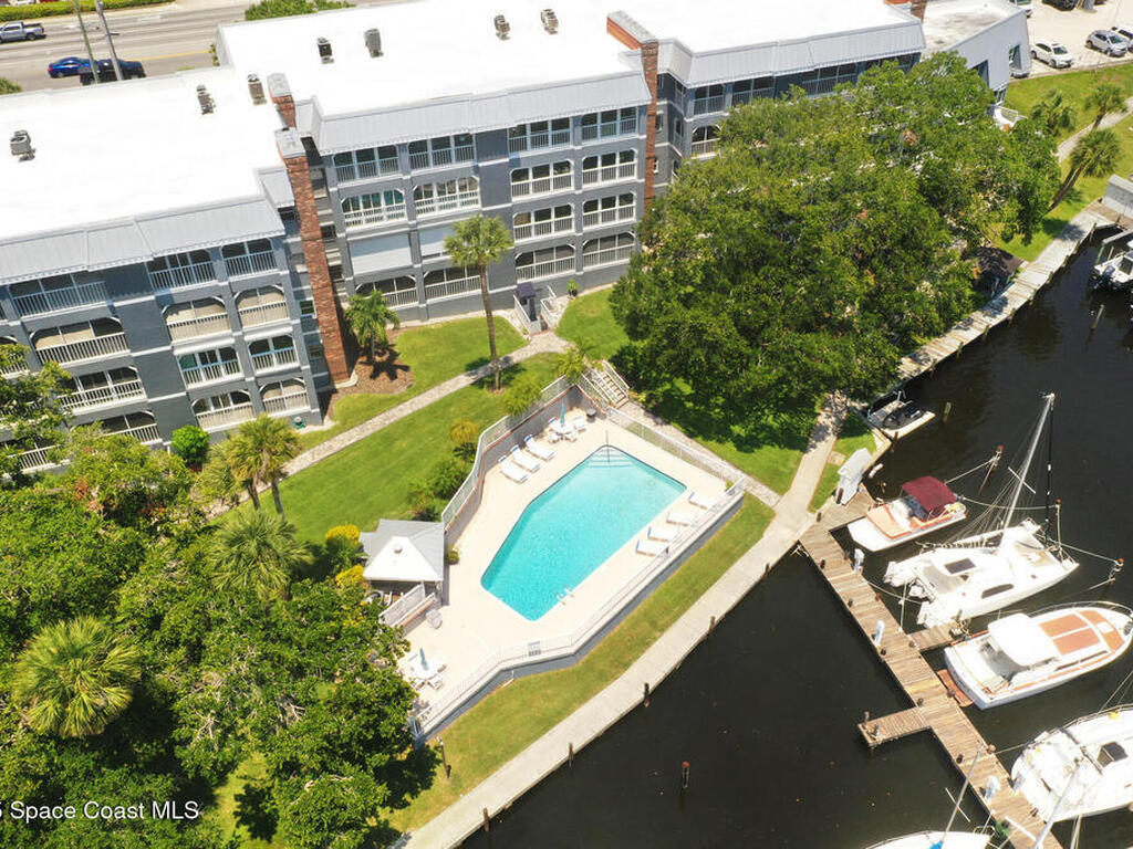 905 N Harbor City Boulevard, Melbourne, FL 32935