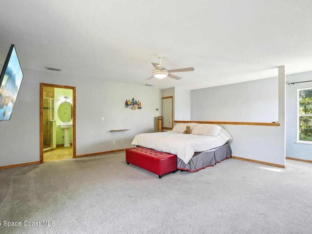 220 Avenida De Paz, Indialantic, FL 32903