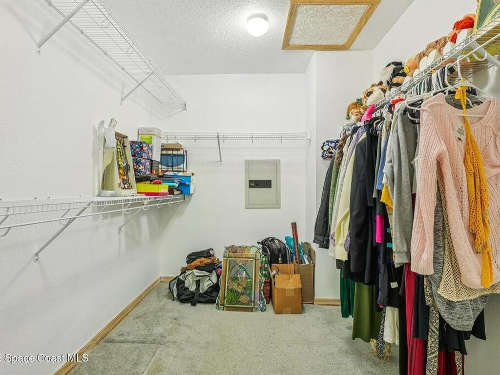 220 Avenida De Paz, Indialantic, FL 32903