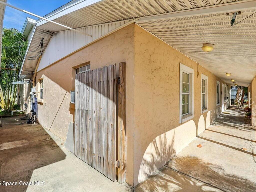 220 Avenida De Paz, Indialantic, FL 32903