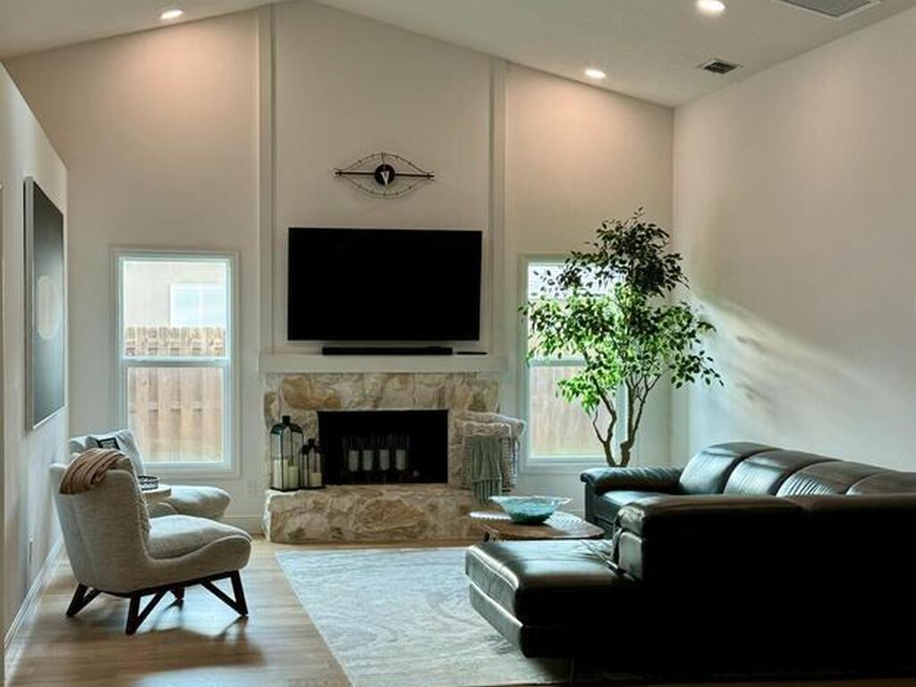 588 Peregrine Drive, Indialantic, FL 32903