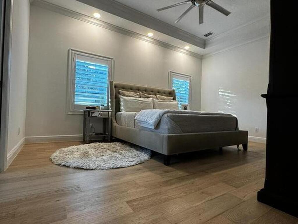 588 Peregrine Drive, Indialantic, FL 32903