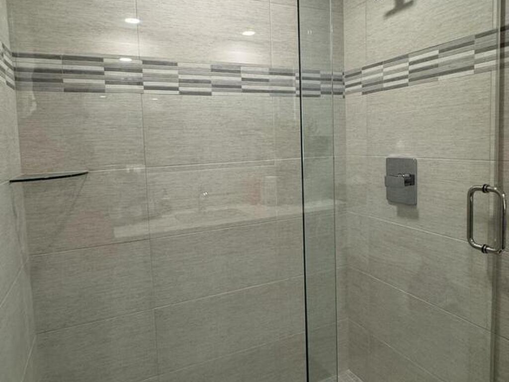 588 Peregrine Drive, Indialantic, FL 32903