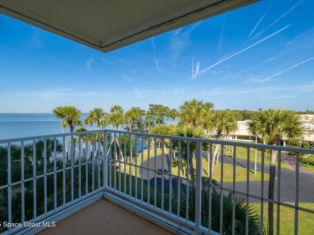 7128 Marbella Court, Cape Canaveral, FL 32920