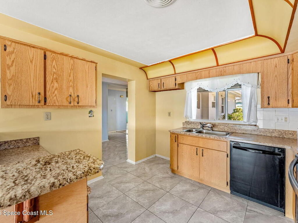 272 Bahama Boulevard, Cocoa Beach, FL 32931