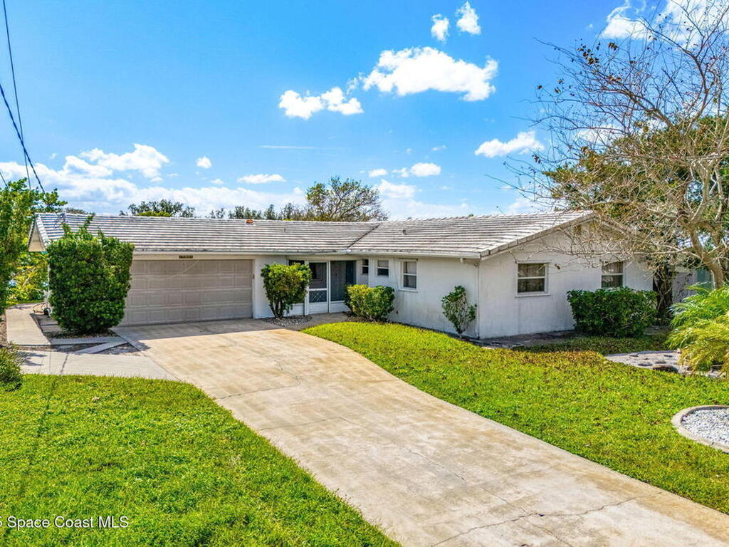 272 Bahama Boulevard, Cocoa Beach, FL 32931