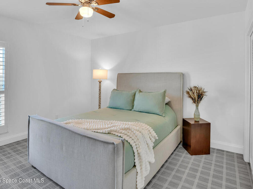 1903 Bay Road, Vero Beach, FL 32963