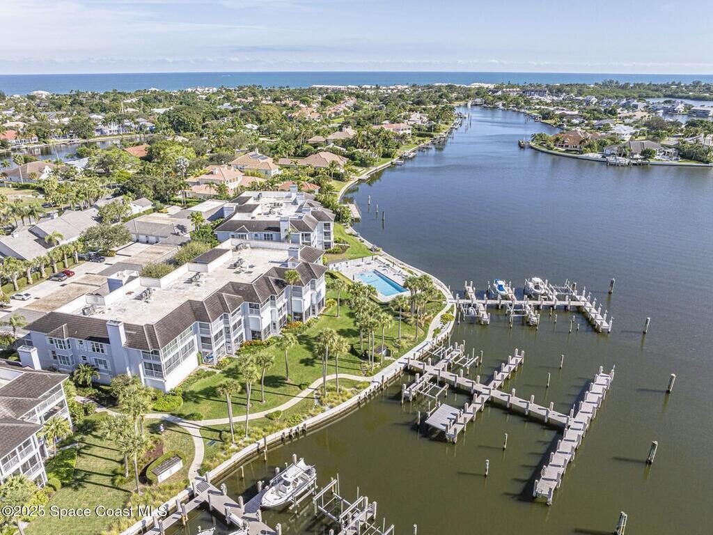 1903 Bay Road, Vero Beach, FL 32963