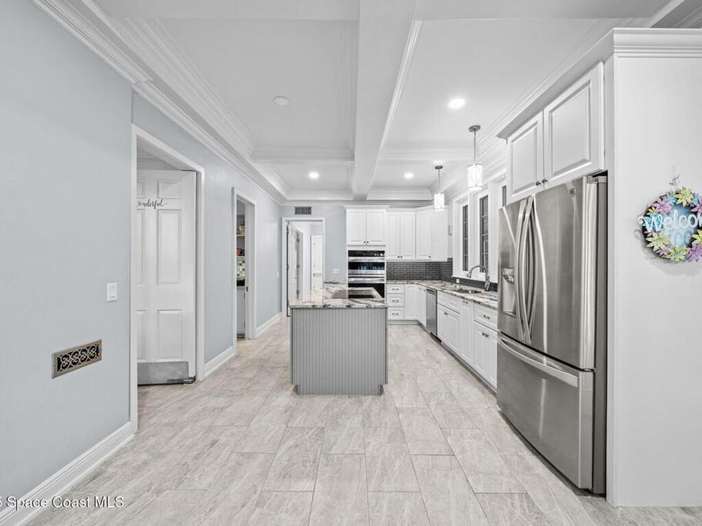 875 N Indian River Drive, Cocoa, FL 32922