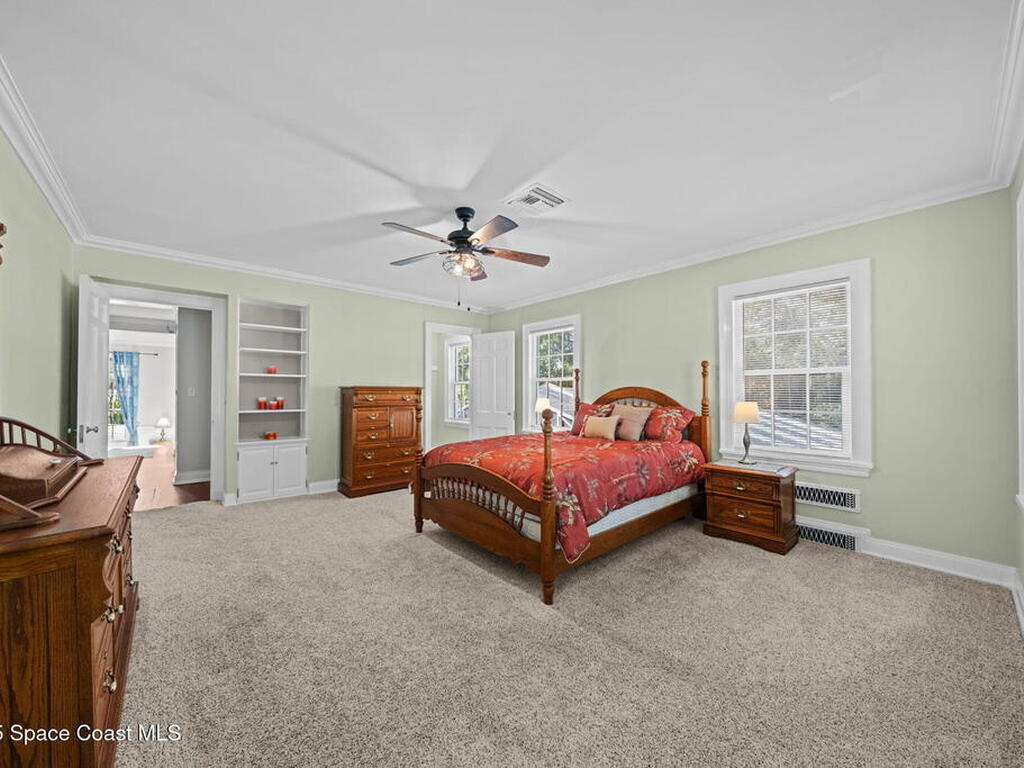 875 N Indian River Drive, Cocoa, FL 32922