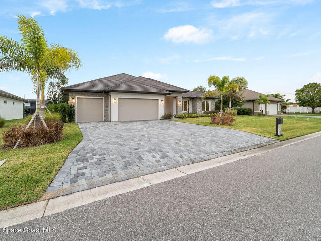 506 Topsail Drive, Rockledge, FL 32955