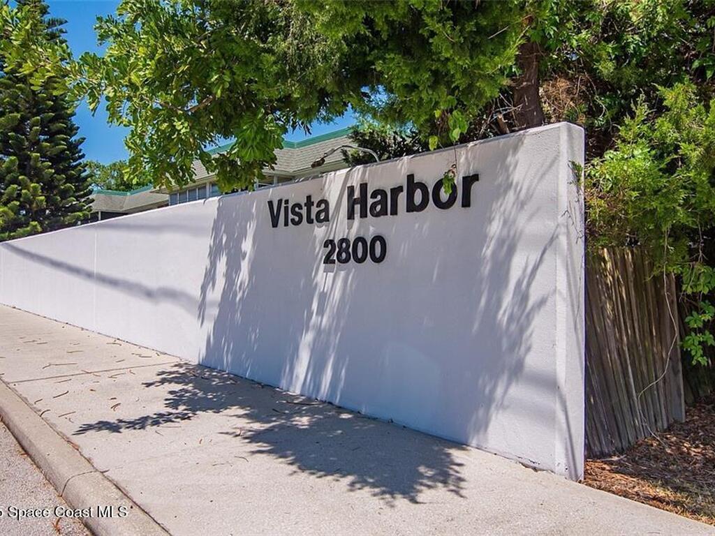 2800 Indian River Boulevard, Vero Beach, FL 32960