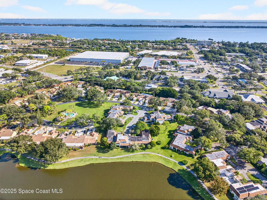 196 Country Club Drive, Melbourne, FL 32940