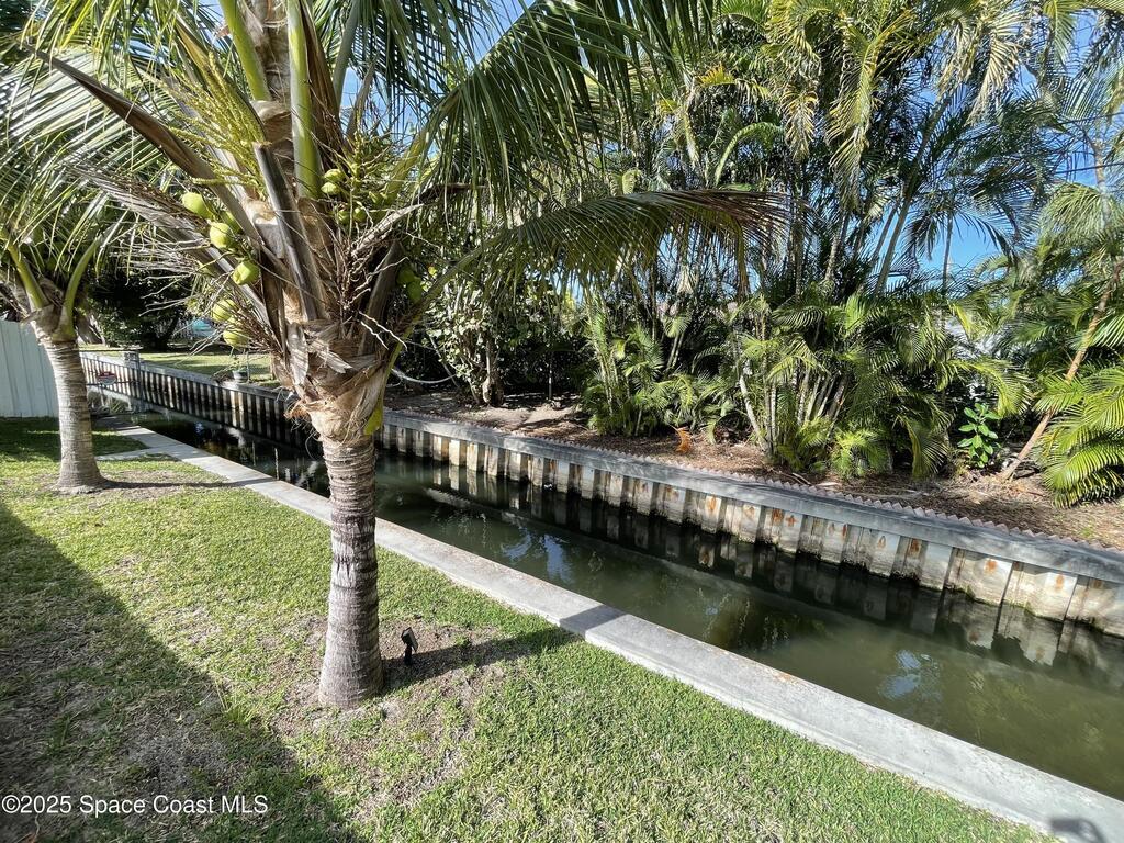 1190 Yacht Club Blvd, Indian Harbour Beach, FL 32937