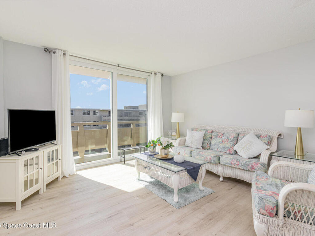 2020 N Atlantic Avenue, Cocoa Beach, FL 32931