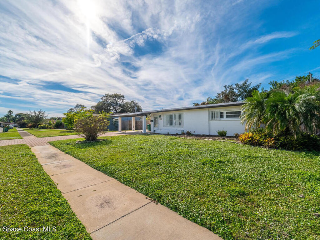 275 Bahama Drive, Merritt Island, FL 32952