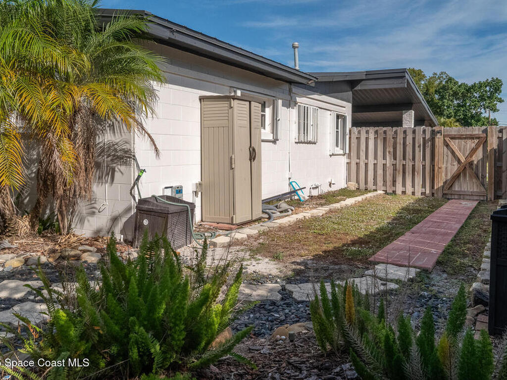 275 Bahama Drive, Merritt Island, FL 32952