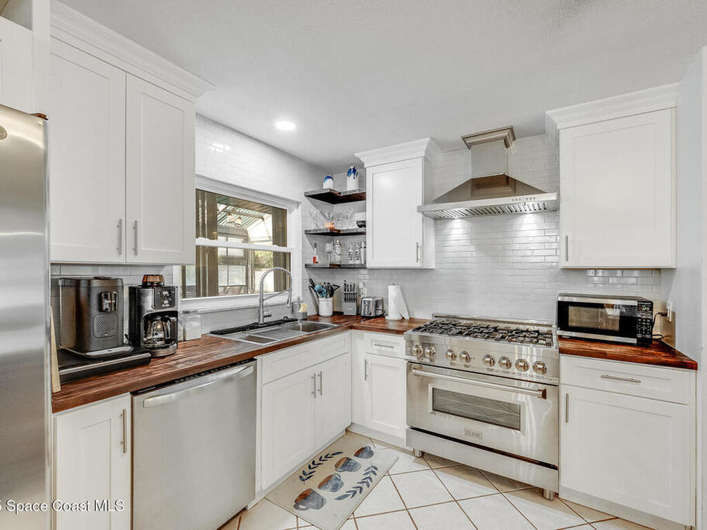 275 Bahama Drive, Merritt Island, FL 32952