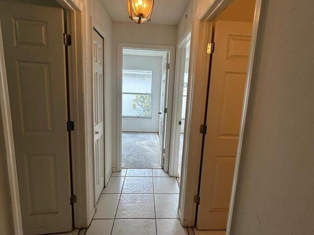 1384 Hill Avenue, Melbourne, FL 32940