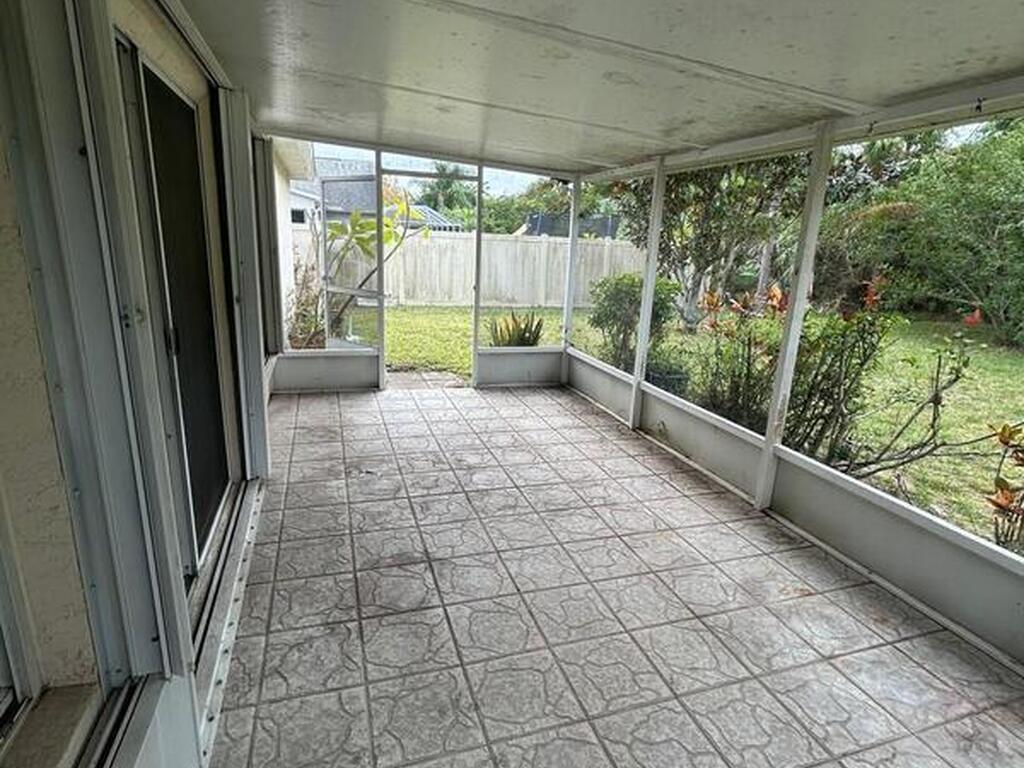 1384 Hill Avenue, Melbourne, FL 32940