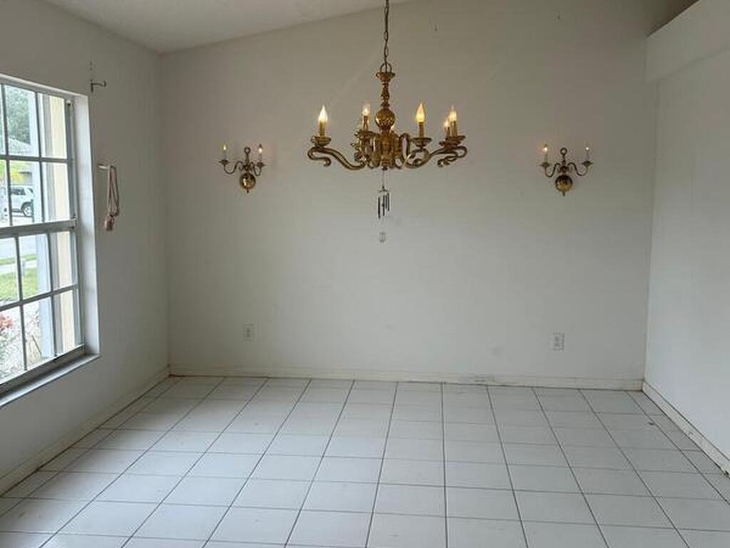 1384 Hill Avenue, Melbourne, FL 32940