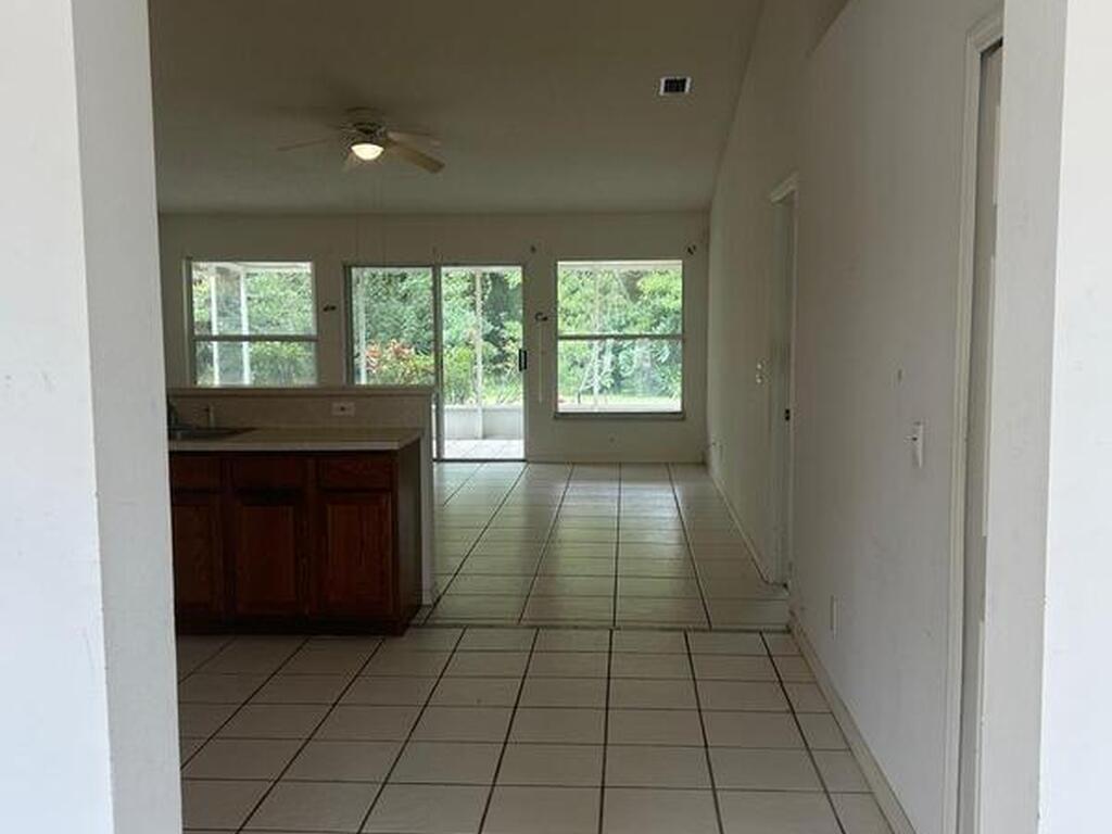 1384 Hill Avenue, Melbourne, FL 32940