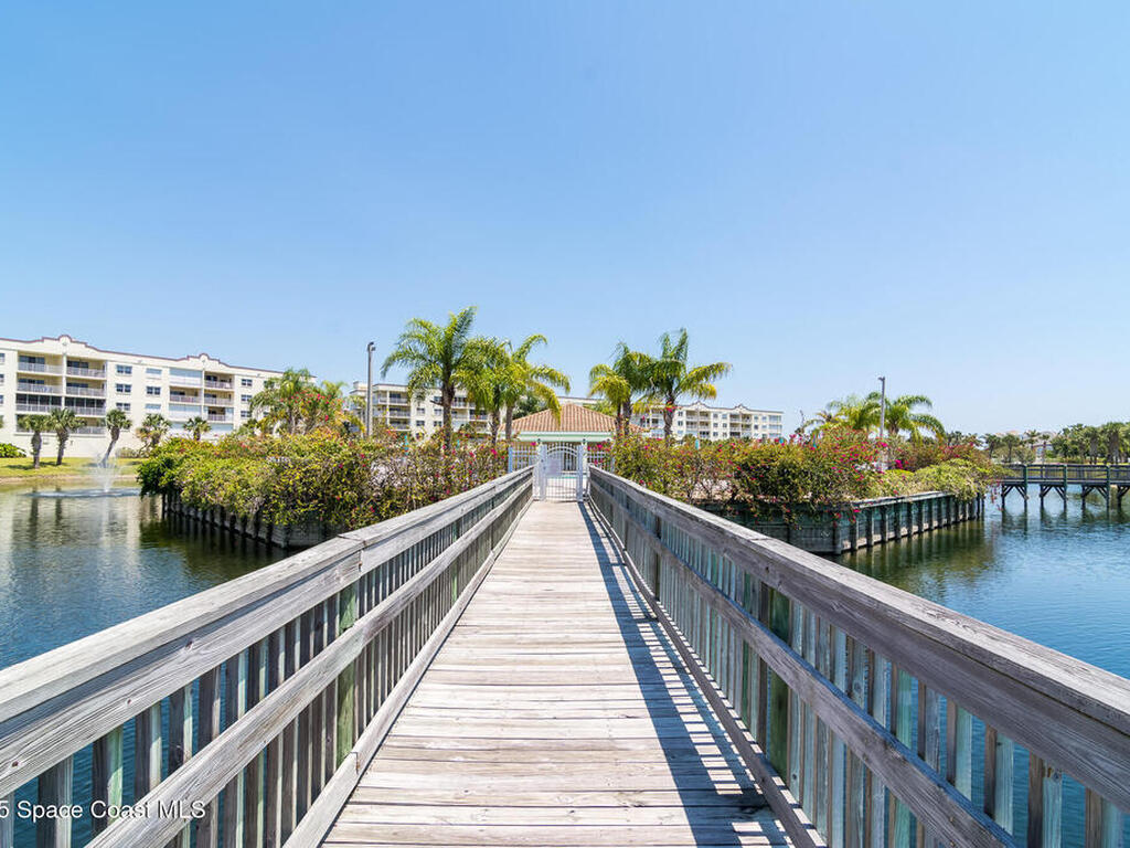 8921 Lake Drive, Cape Canaveral, FL 32920