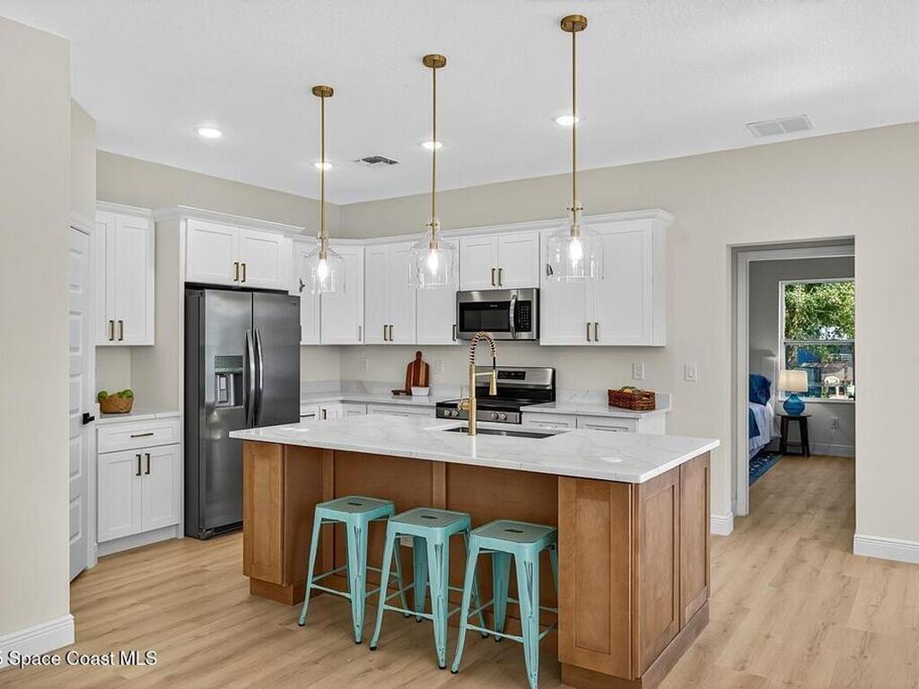 8426 E 98th Avenue, Vero Beach, FL 32967