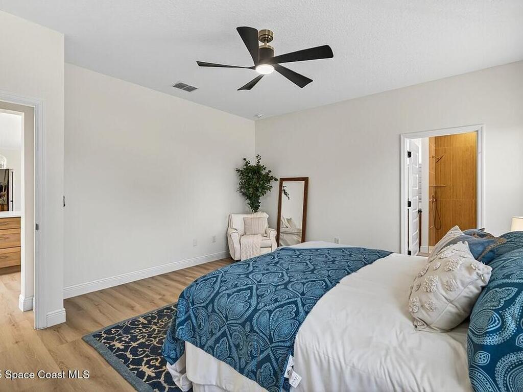 8426 E 98th Avenue, Vero Beach, FL 32967