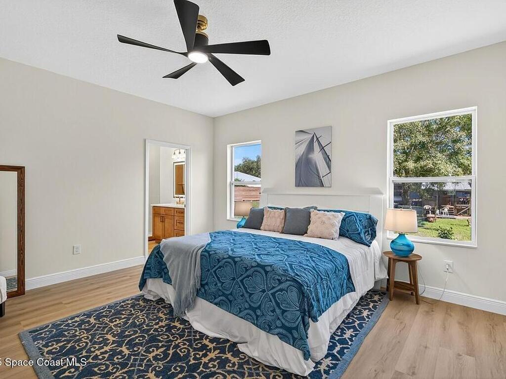 8426 E 98th Avenue, Vero Beach, FL 32967