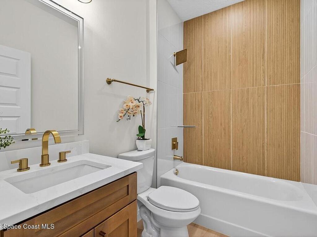 8426 E 98th Avenue, Vero Beach, FL 32967