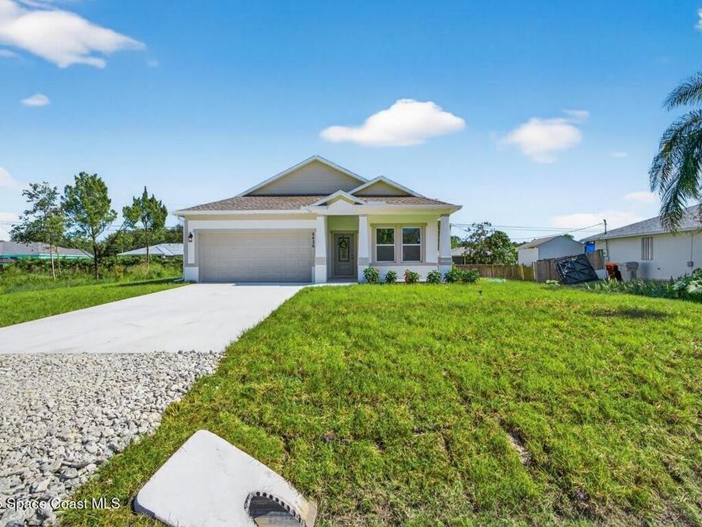 8426 E 98th Avenue, Vero Beach, FL 32967