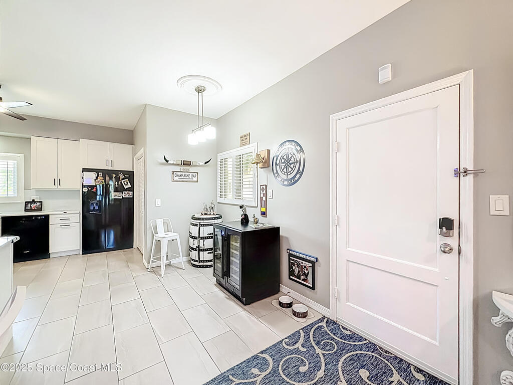 5040 Harmony Circle, Vero Beach, FL 32967