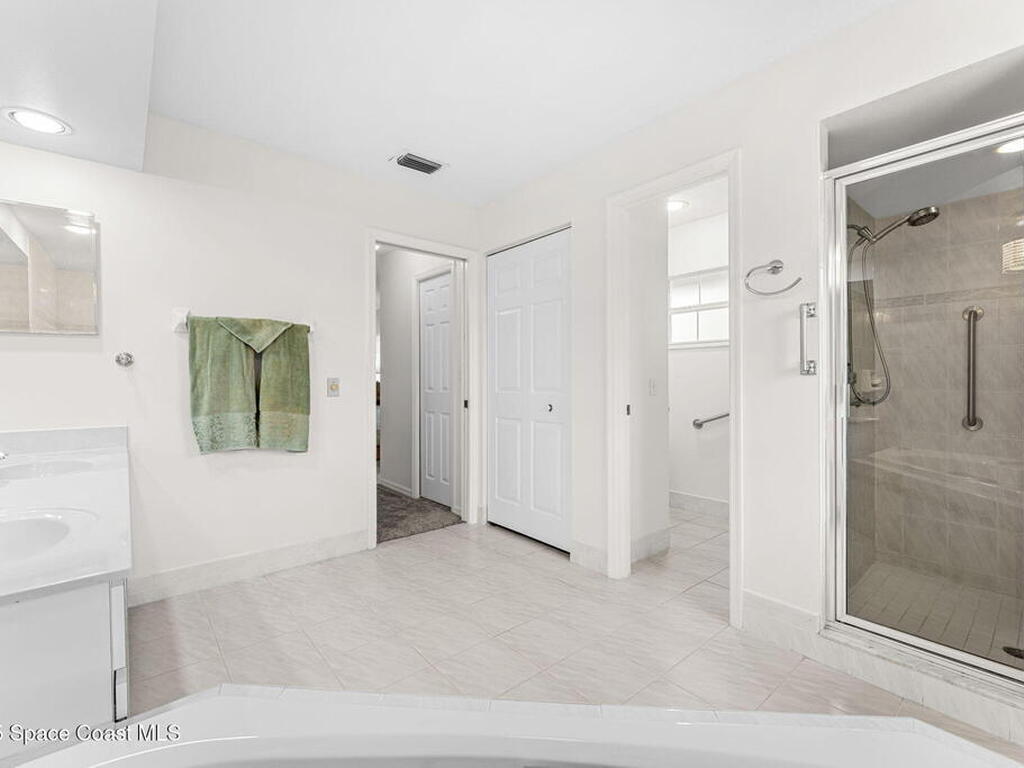 2545 N Indian River Drive, Cocoa, FL 32922