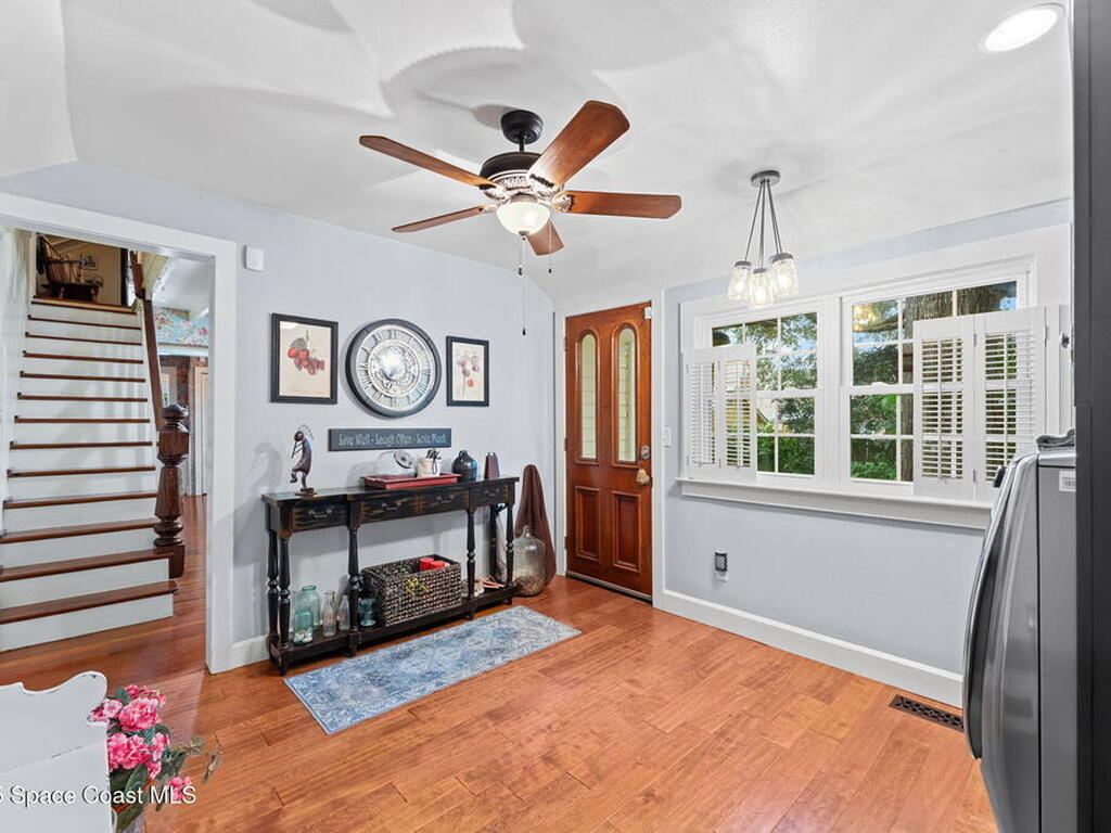 27 Barton Avenue, Rockledge, FL 32955