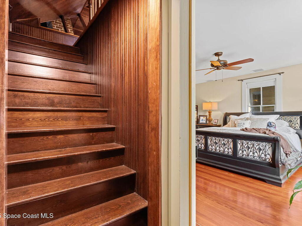 27 Barton Avenue, Rockledge, FL 32955