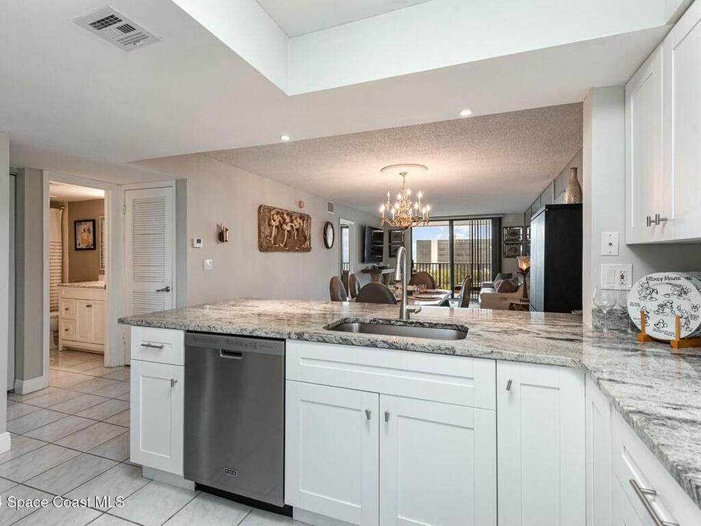 1830 N Atlantic Avenue, Cocoa Beach, FL 32931