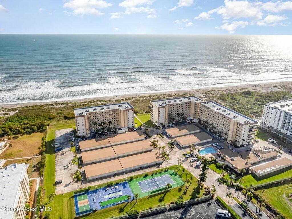 1830 N Atlantic Avenue, Cocoa Beach, FL 32931