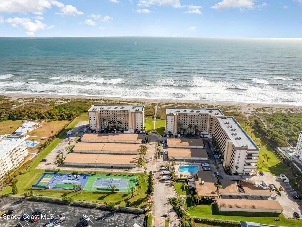 1830 N Atlantic Avenue, Cocoa Beach, FL 32931