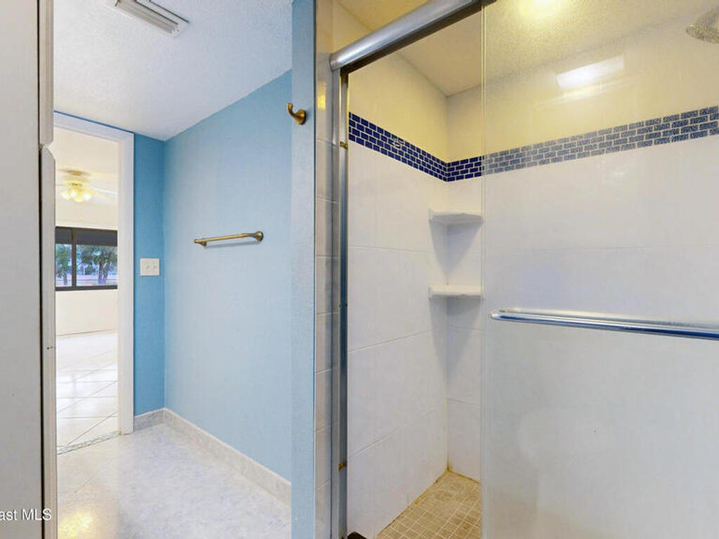 800 S Brevard Avenue, Cocoa Beach, FL 32931