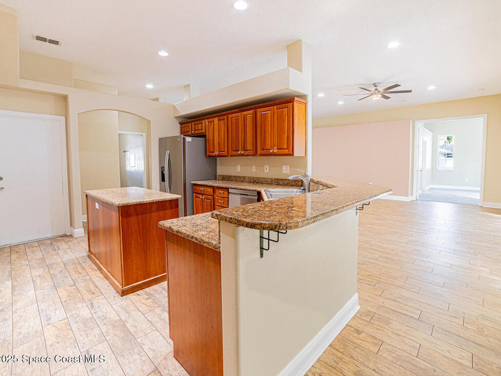 375 Nora Avenue, Merritt Island, FL 32952