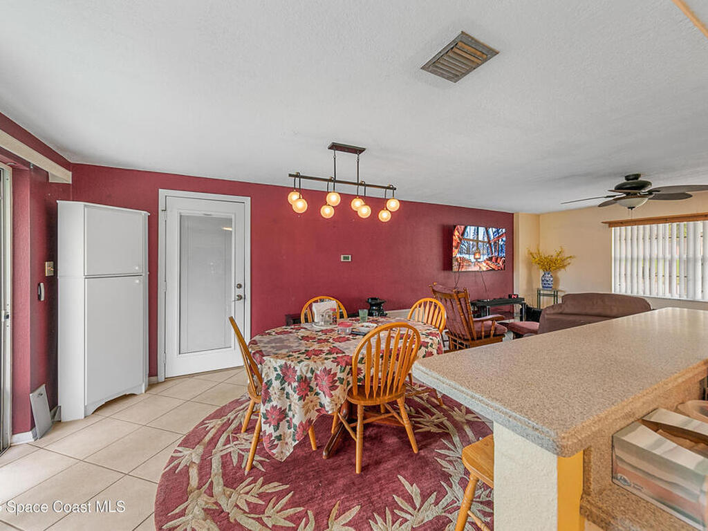 409 Lynn Avenue, Melbourne, FL 32935