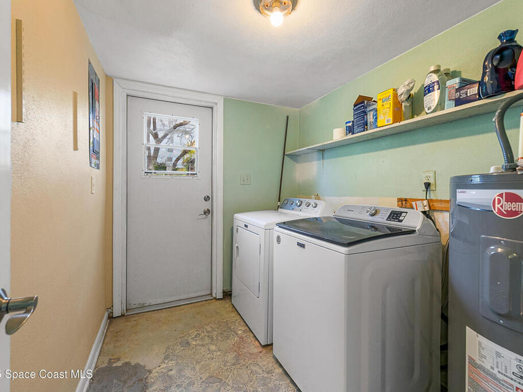 409 Lynn Avenue, Melbourne, FL 32935