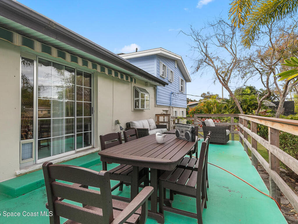 409 Lynn Avenue, Melbourne, FL 32935