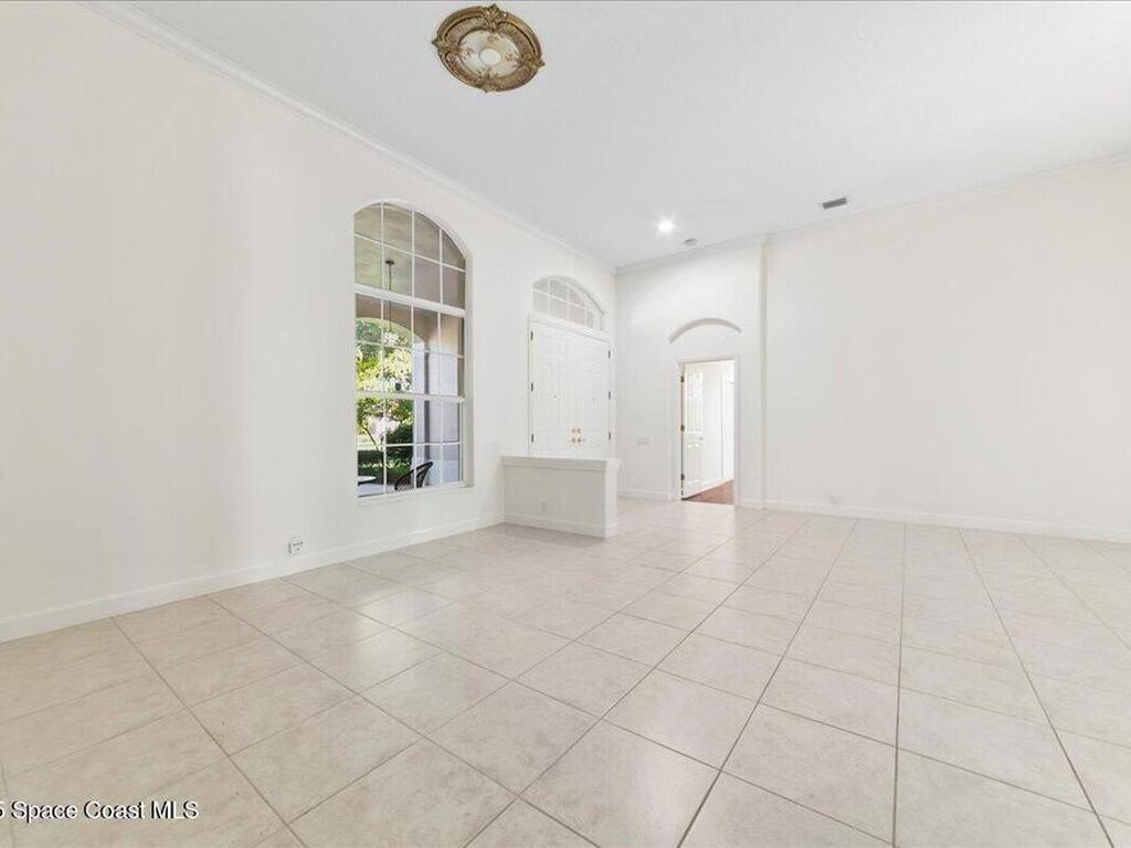 327 Southampton Drive, Indialantic, FL 32903