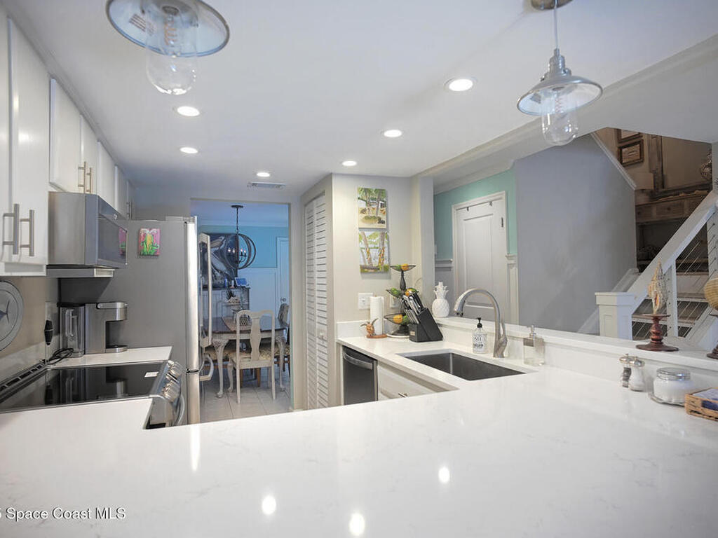 3232 Sand Dunes Court, Melbourne Beach, FL 32951