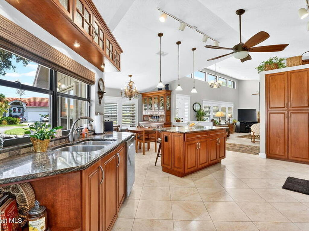 1100 S Riverside Drive, Edgewater, FL 32132