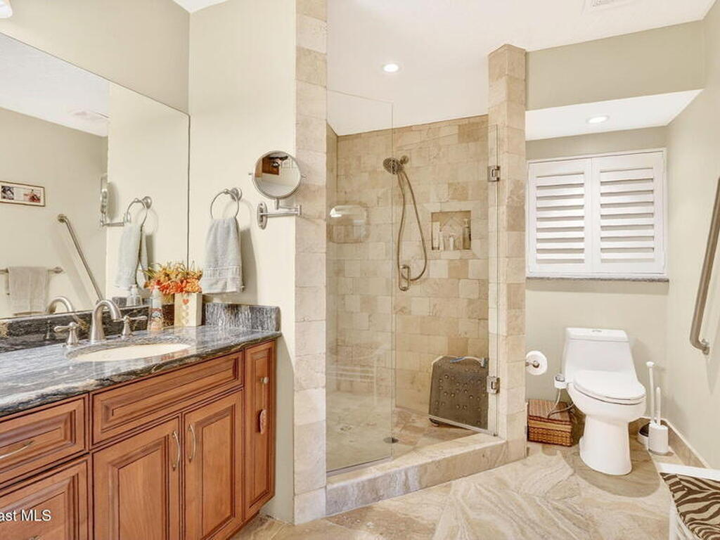 1100 S Riverside Drive, Edgewater, FL 32132