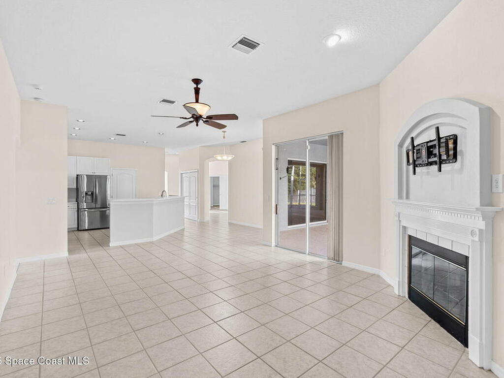 943 Carriage Hill Road, Melbourne, FL 32940